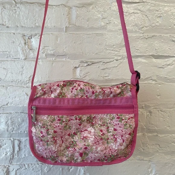 LeSportSac Floral Multi-Way Crossbody Shoulder Bag - Picture 2 of 8